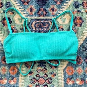 Medium swimming top